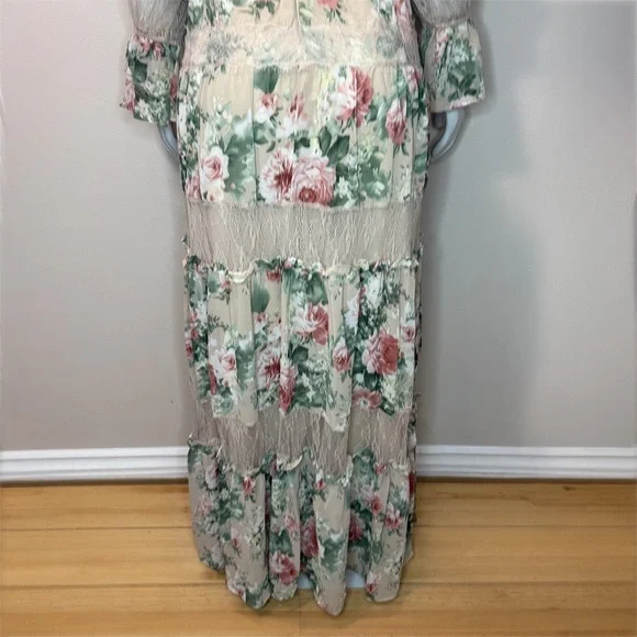 Floral print cutout long sleeve maxi dress with ruffle details - Picture 7 of 9
